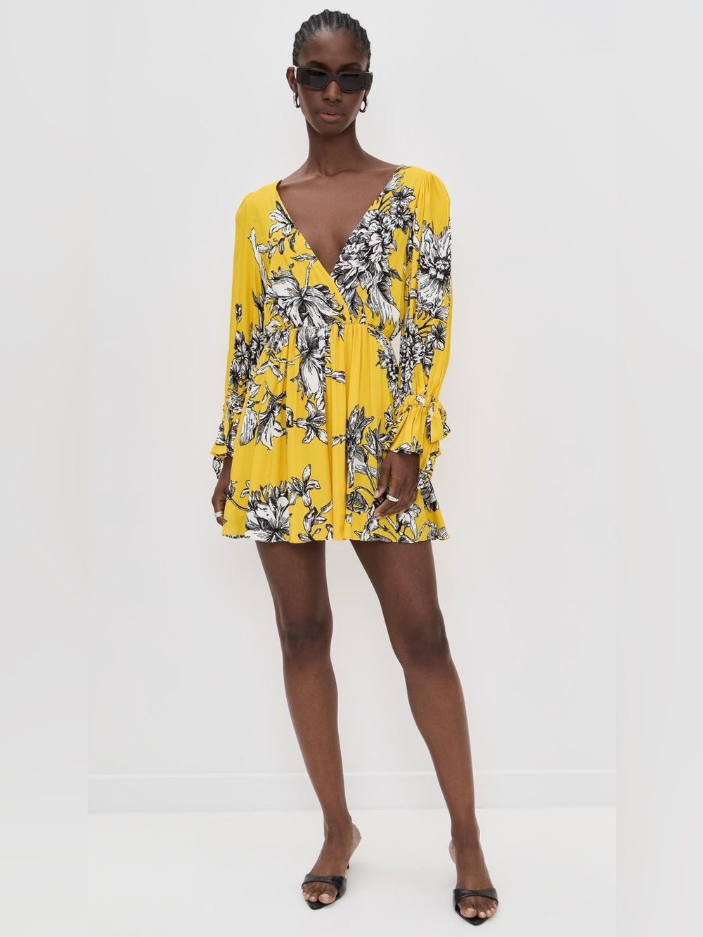 Alice + Olivia Clarissa Yellow Floral V-Neck Long Sleeve Mini Dress
